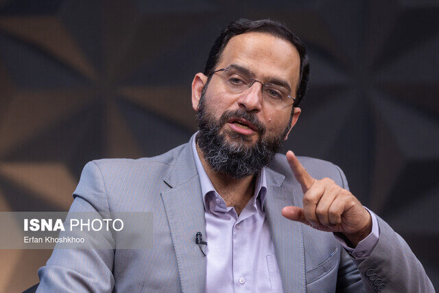 تاثیر تعارض منافع دو گروه سیاسی و مذهبی تندرو در حفظ حاکمیت قانون