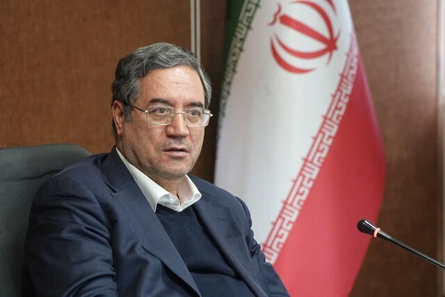 استاندار: آذربایجان غربی باید بهعنوان مبدأ ارسال اقلام اساسی مطرح شودگ