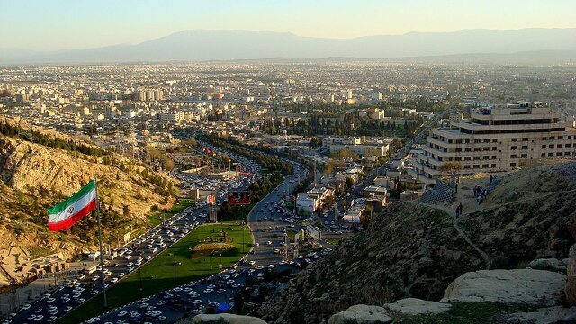 جلوگیری از استقرار واحدهای آلاینده جدید در شعاع ۳۰ کیلومتری شیراز