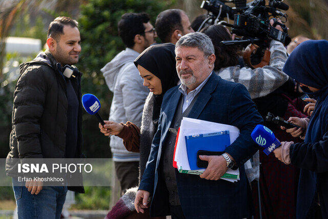 اخبار سیاسی ۲۶آذر؛ حواشی پرونده قتل وکیل دادگستری/الویت دولت در بخش حمل‌ونقل