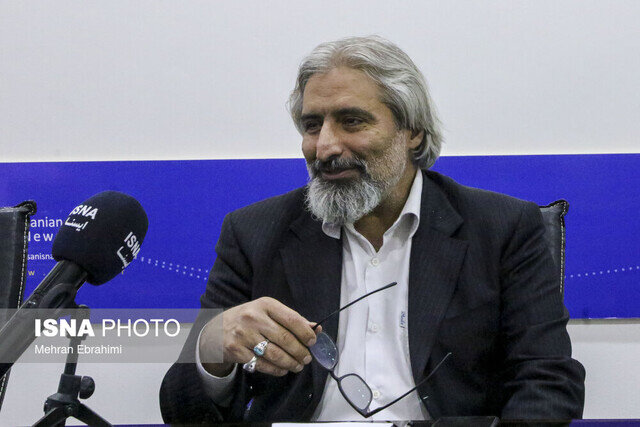 معرفی جاذبه‌های کمتر شناخته‌شده مشهد با «اتوبوس گردشگری»