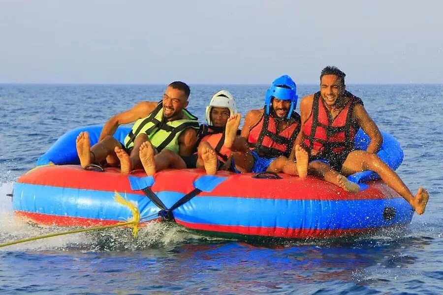 لیست کلوپ‌های دریایی کیش با جدول و آدرس