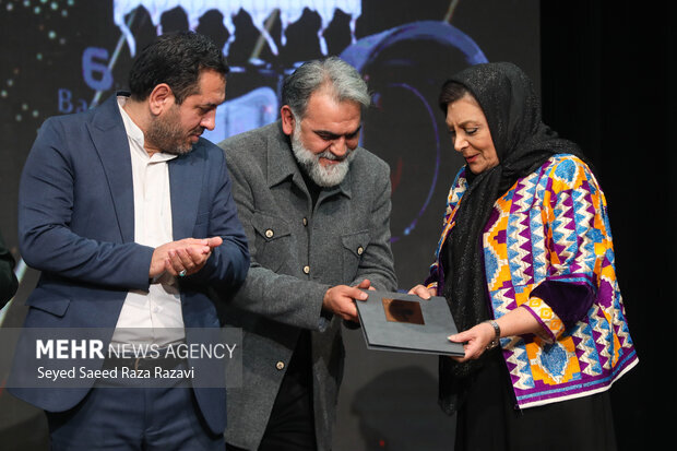 پایان ششمین جشنواره فیلم کوتاه بسیج؛ همه هنرمندان به نوعی بسیجی هستند