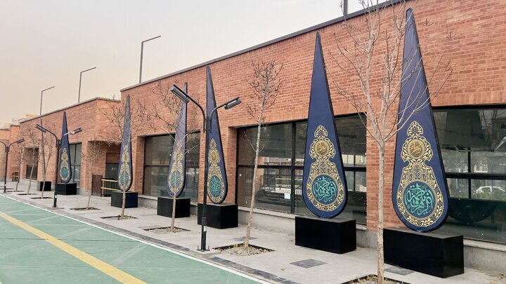 المان‌های هنری مسیر باغ‌راه حضرت زهرا (س) نصب شد