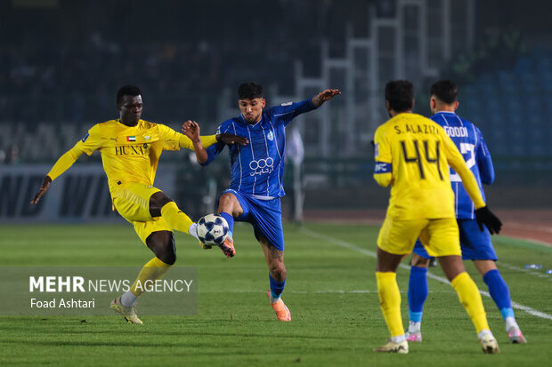 چند بازیکنی که به استقلال لطمه زدهاند/ دلایل نتیجه نگرفتن آبیپوشان