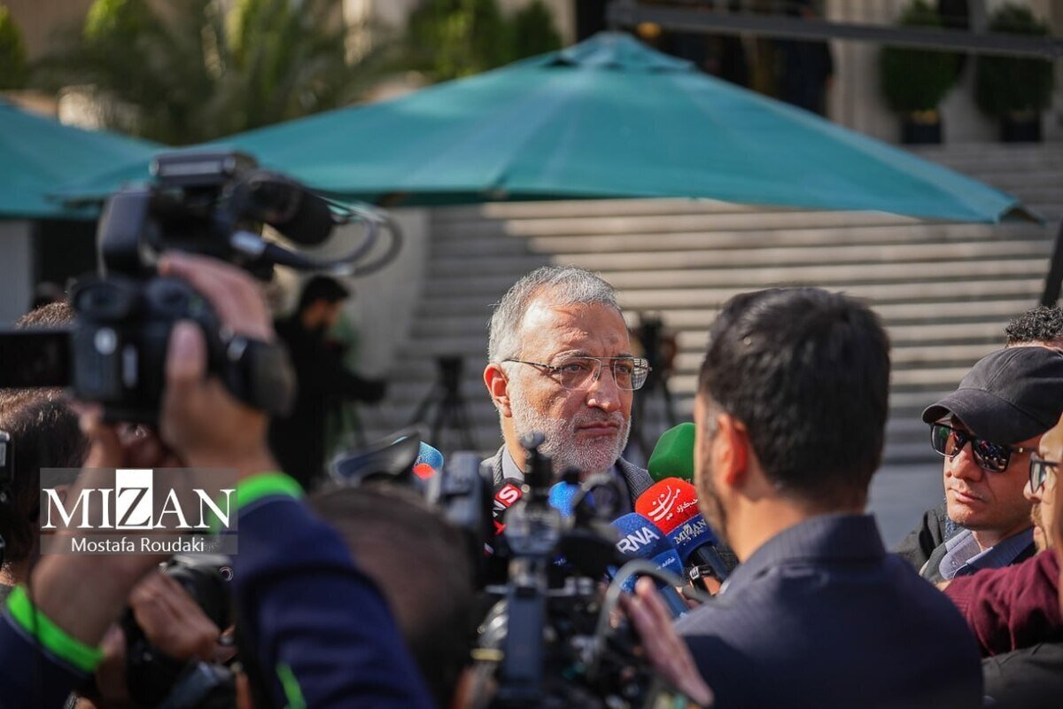 شهردار تهران: مدیریت خطوط ویژه اتوبوس باید در اختیار شهرداری باشد