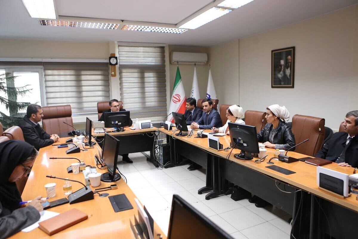 ابراهیم حیدری در دیدار با هیئت تاجیکی: ادبیات فارسی، قلب تپنده روابط ایران و تاجیکستان است