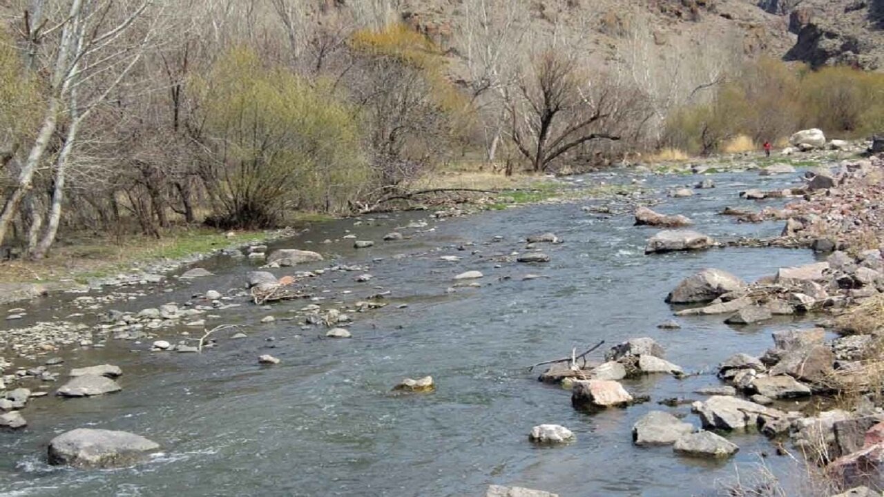 اخذ سند مالکیت برای ۲۵۶ هکتار از اراضی بستر رودخانههای اردبیل