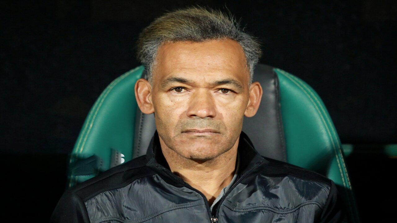 مورایس سرمربی قهرمان آسیا شد