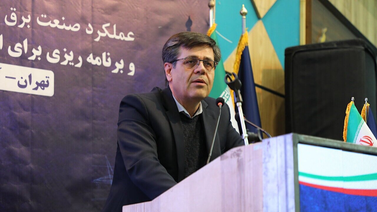 اتمام تعمیرات و بهینهسازی پستها و خطوط انتقال تا پیش از تابستان آینده