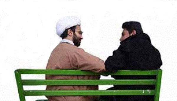 سرمقاله جوان/ وحدت حوزه و دانشگاه شکست دشمن را تضمین میکند