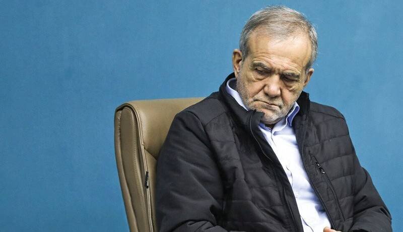 تعلل نکنید؛ روزنامه اصولگرا خواهان «ترمیم کابینه» شد