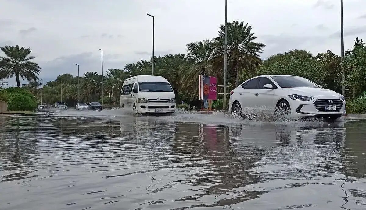 بارانِ ۲ سالِ کیش در ۲ روز آمد!