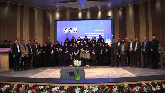 فعالیت ۱۱ پژوهشسرای دانشآموزی در سمنان/ تجلیل از ۶۰۰ دانشآموز پژوهشگر