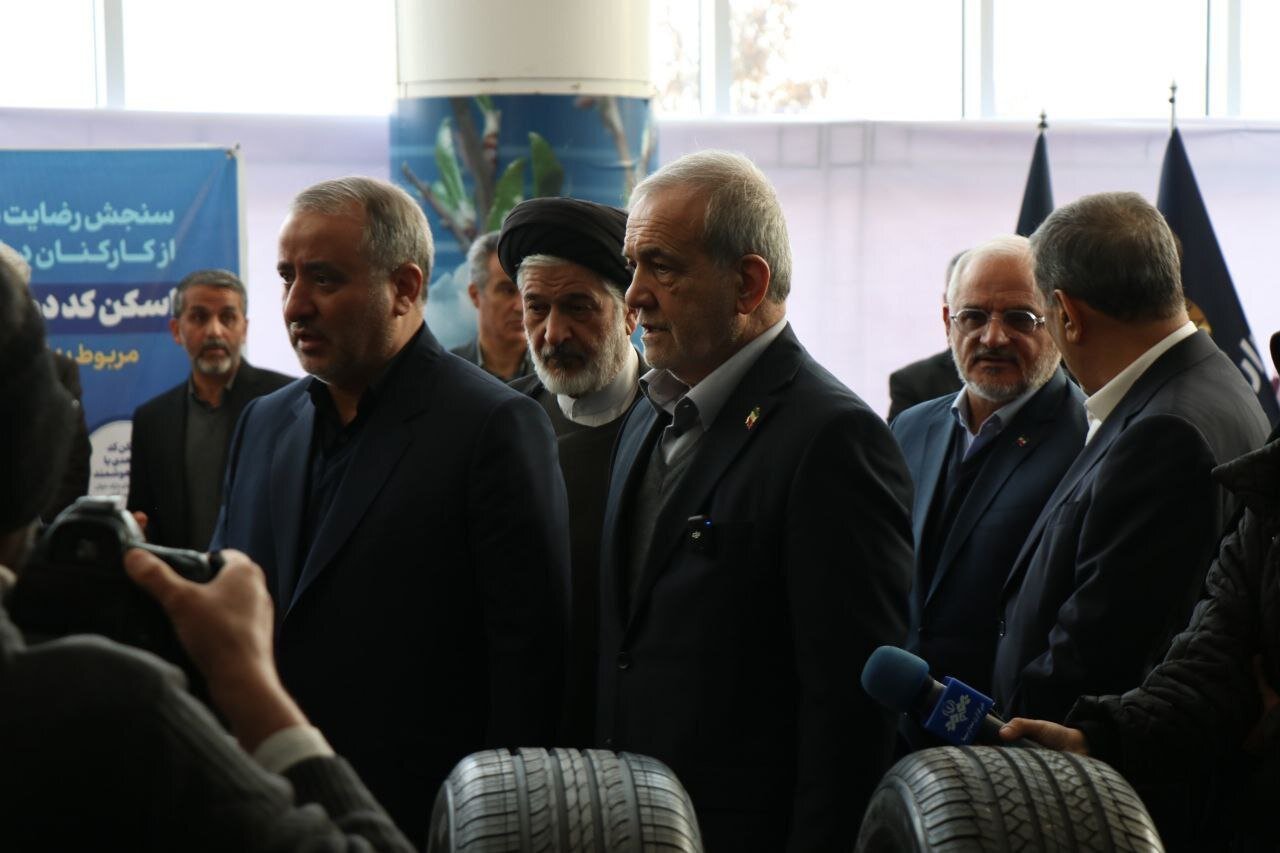 عکس/ سفر رئیس‌جمهور به استان خراسان جنوبی