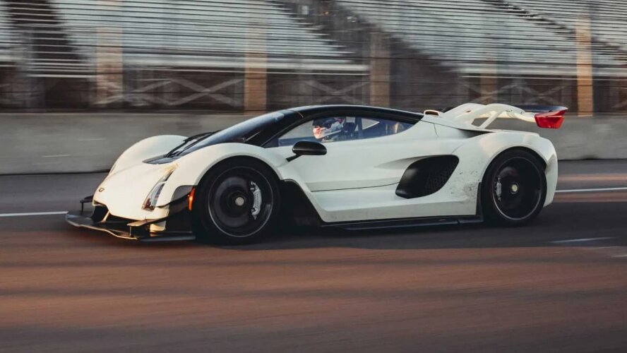 رکوردشکنی زینگر 21C در پیست لاگونا سکا و تحقیر کونیگزگ!