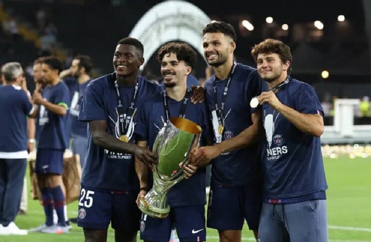 پاریس به بارسلونا و بایرن مونیخ پیوست