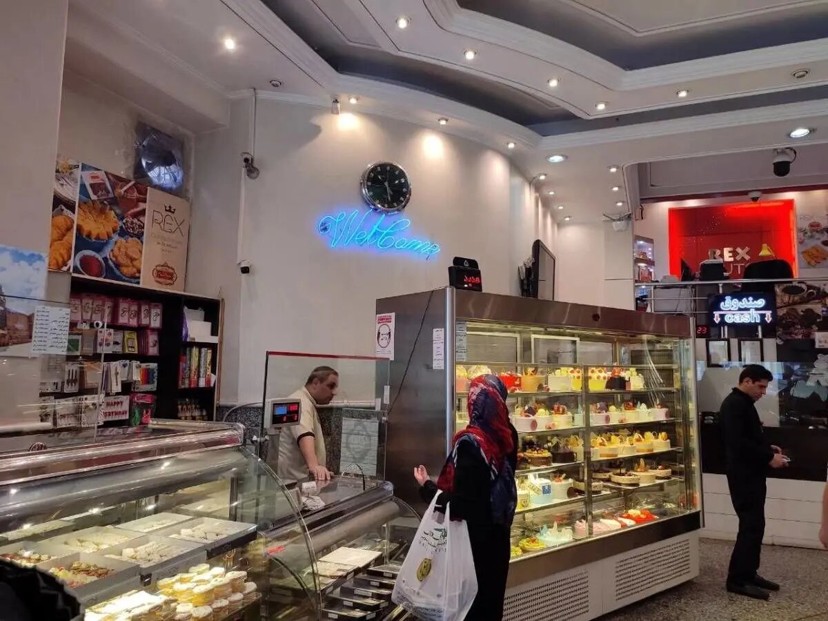 کاهش تقاضای شیرینی در آستانه یلدا