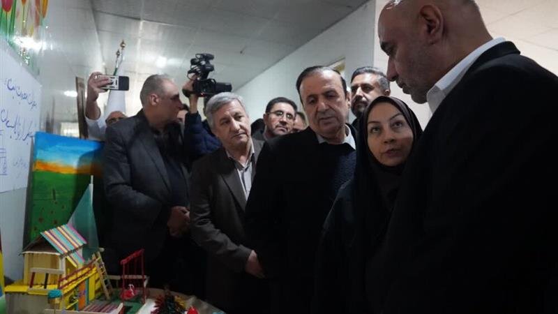 بازدید وزیر کار از مرکز توانبخشی شهید رجایی تاکستان