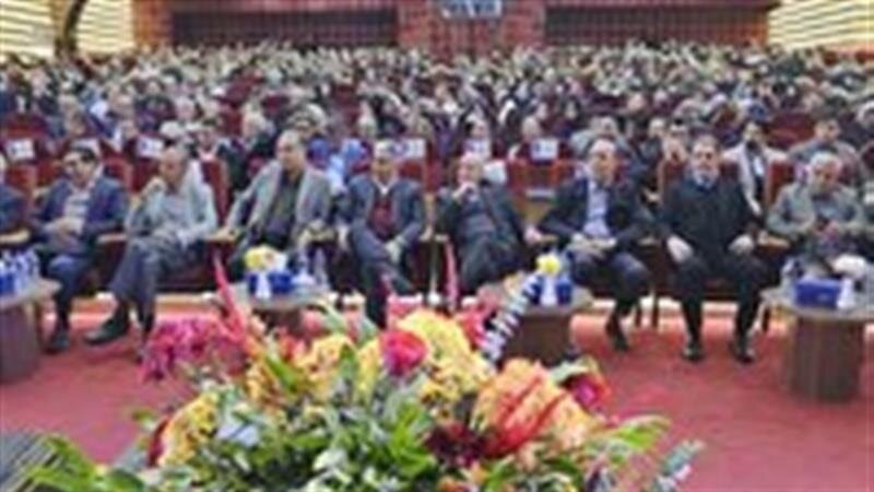 میبد، میزبان همایش پیشکسوتان اقتصادی استان