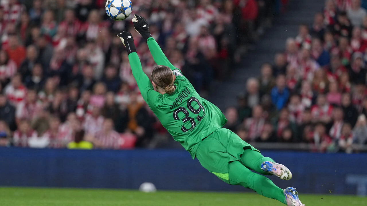 دیوانگی انریکه جواب داد؛ ظهور ستاره جدید!