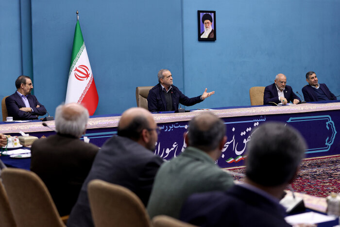 فعال سیاسی: انسجام ملی نیازمند مشارکت مؤثر مردم در فرآیند تصمیمسازیهاست