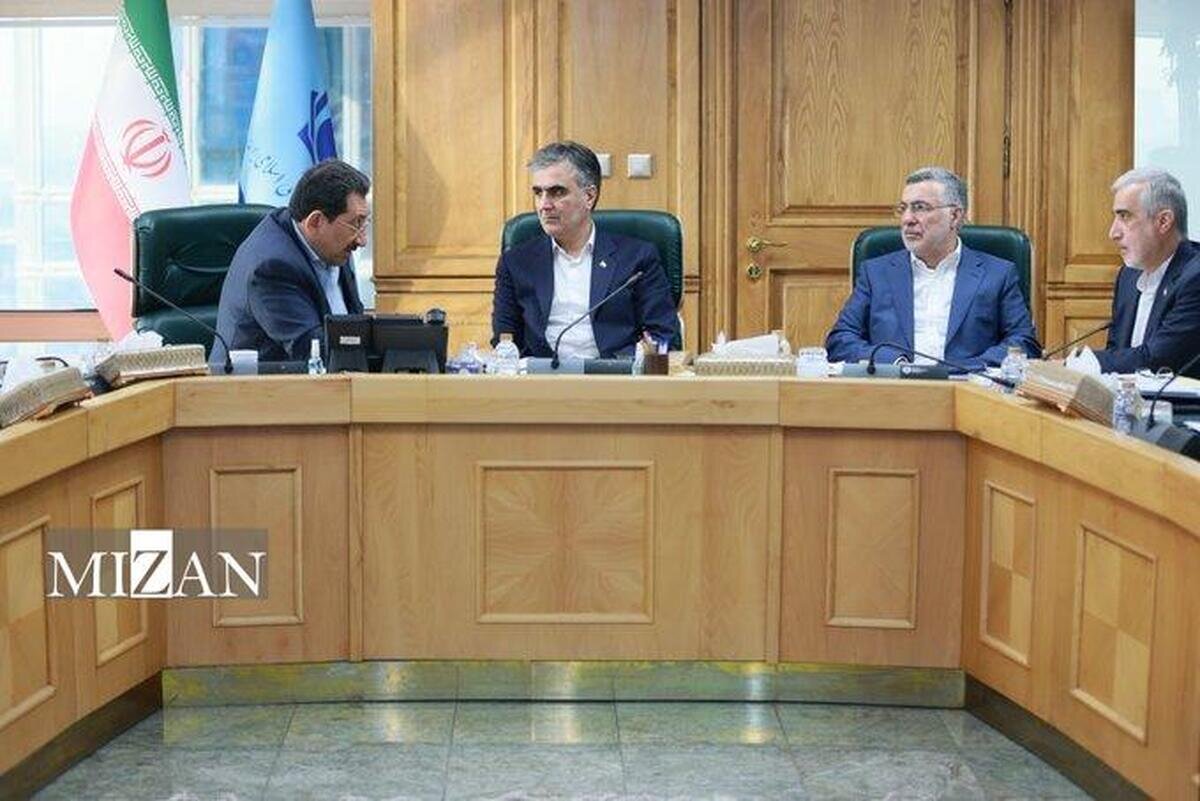 ترکیب کالاها در تالار اول و دوم مرکز مبادله مشخص شد/ حمایت از تولیدات ارزآور