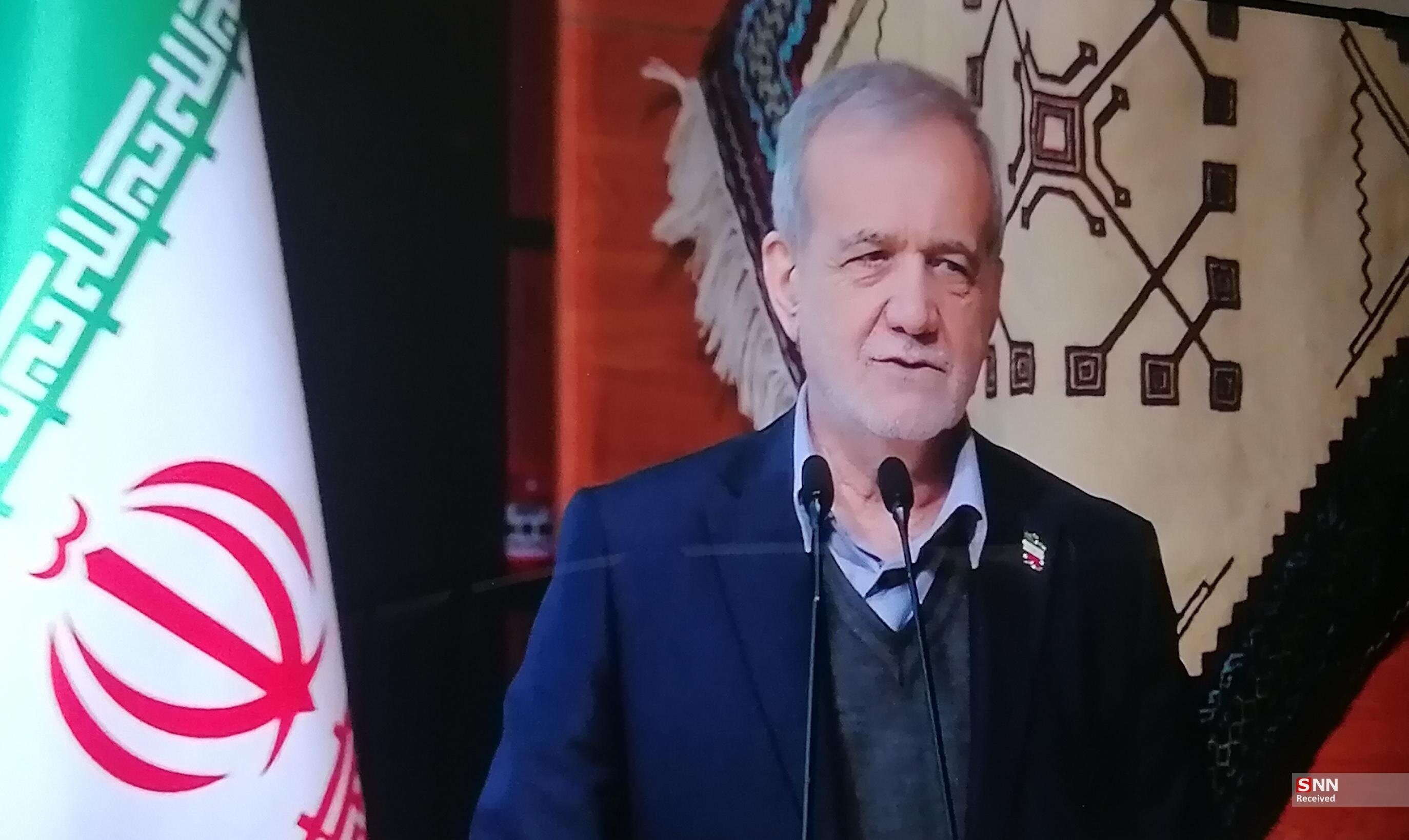 لزوم مشورت با متخصصان و پرهیز از شرم از ندانستن/ حل مشکلات کشور با همکاری جمعی ممکن است