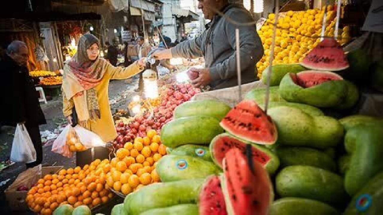 اجرای طرح نظارتی بر قیمت کالاهای شب یلدا در گیلان