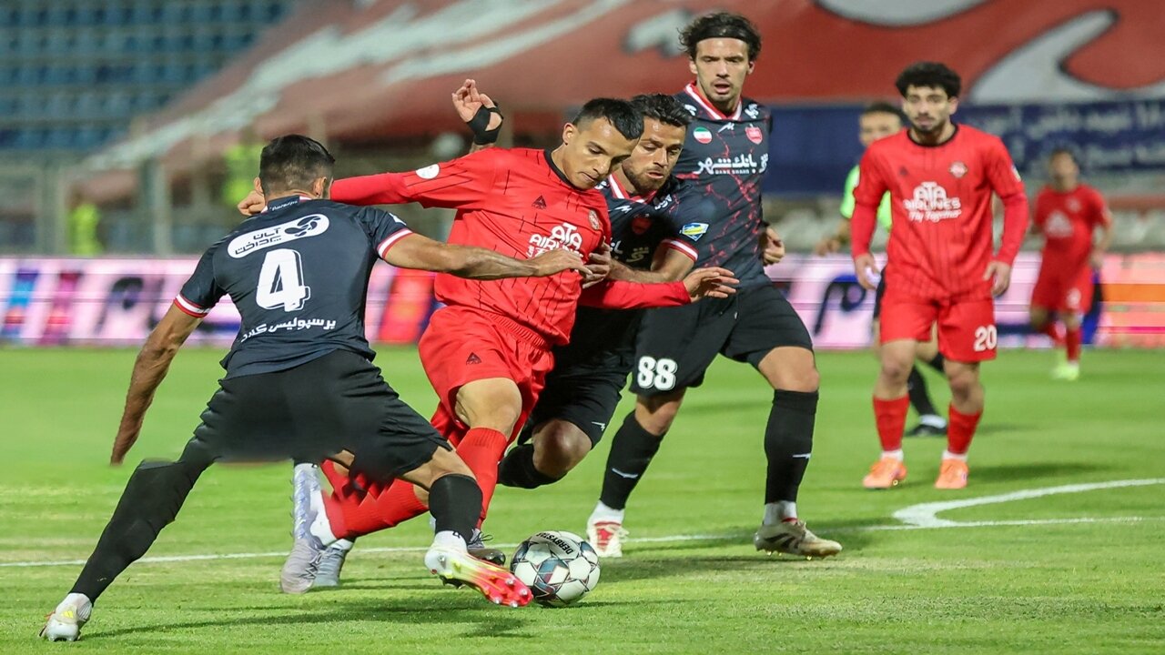 تراکتور - پرسپولیس؛ نبرد تمام عیار سرخها در تبریز