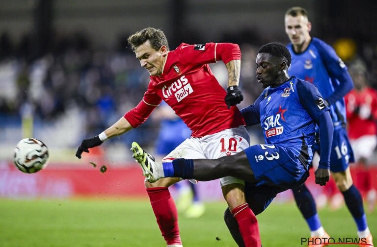 عذرخواهی رسمی دنیس اکرت؛ بازنده خوبی نیستم