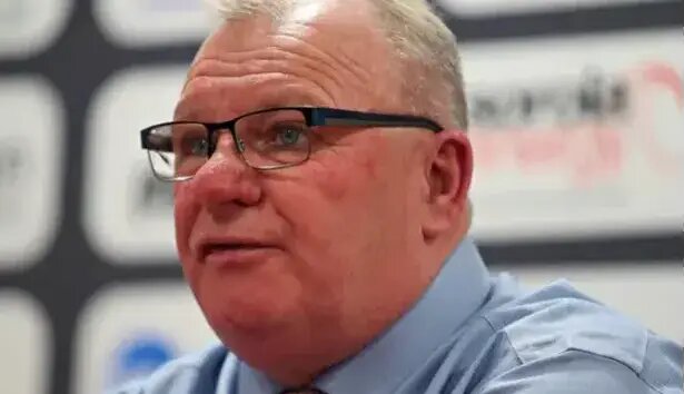 کاهش وزن ۵۴ کیلویی مربی انگلیسی در هشت ماه!