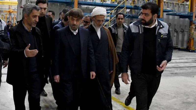 تولید خودروهای برقی در کشور باید به صورت جدی دنبال شود