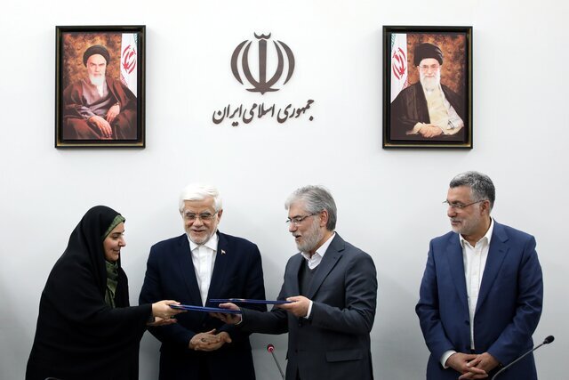 امضای تفاهم‌نامه‌های تامین اراضی و احداث مسکن اعضای هیئت علمی و کارکنان دانشگاه‌ها