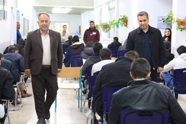 آزمون استخدامی سرایداری آموزش و پرورش در ۳ شهرستان خراسان جنوبی برگزار شد