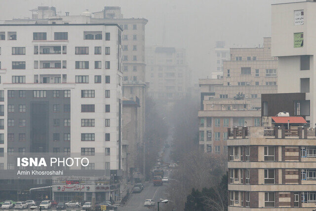 جاماندگان بازار ارز به مسکن پناه بردند/ رکود ادامه دارد