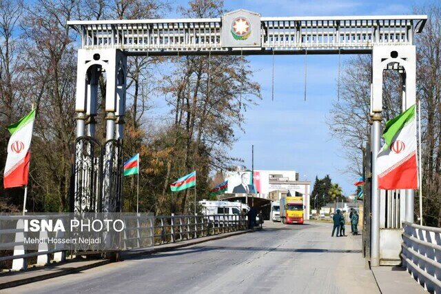 ترافیک مرزی و زیان صادرکنندگان در آستارا/ پیگیری‌های دیپلماتیک ادامه دارد