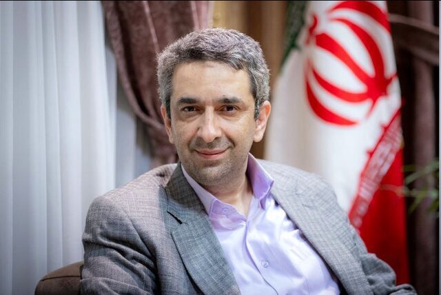 عضو دفتر پزشکیان: نقد گذشته لازم است اما به شرط ادب