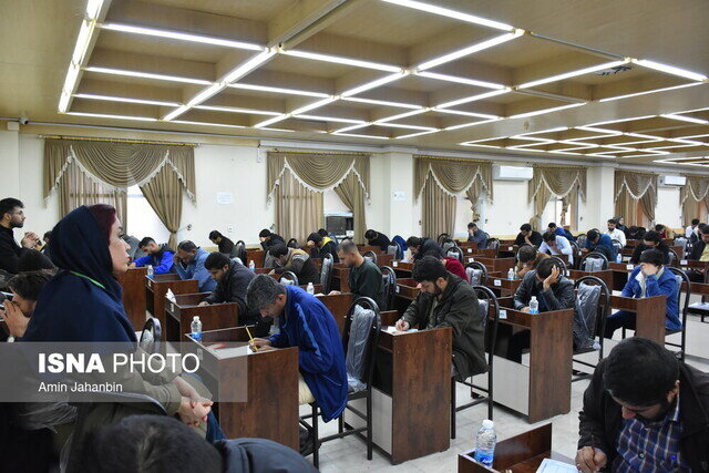 آزمون استخدامی سرایداری در بوشهر برگزار شد
