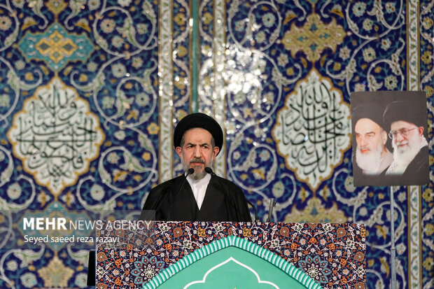 خطبه‌های نماز جمعه تهران آغاز شد