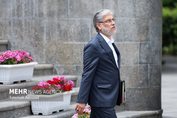 سیمایی صراف: هدفگذاری جذب ۳۲۰ هزار دانشجوی خارجی آرمانی است + فیلم