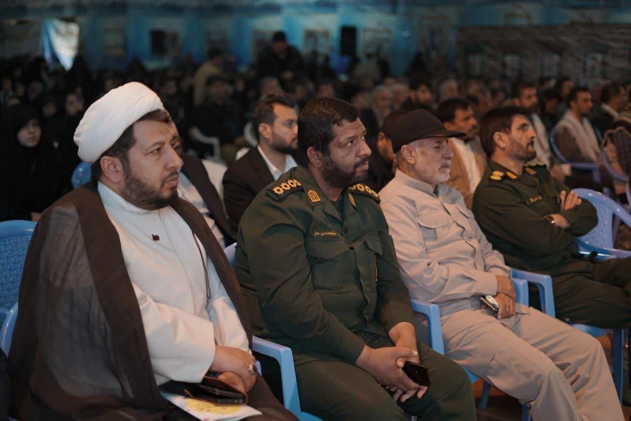 برگزاری آیین افتتاحیه راهیان‌نور بسیج فرهنگیان کشور در یادمان اروندکنار + عکس