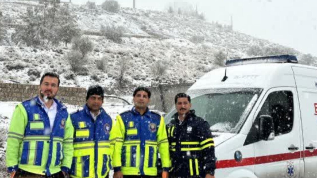 آماده باش بیش از ۱۳۰۰ نیروی عملیاتی اورژانس کرمان در موج دوم بارشها