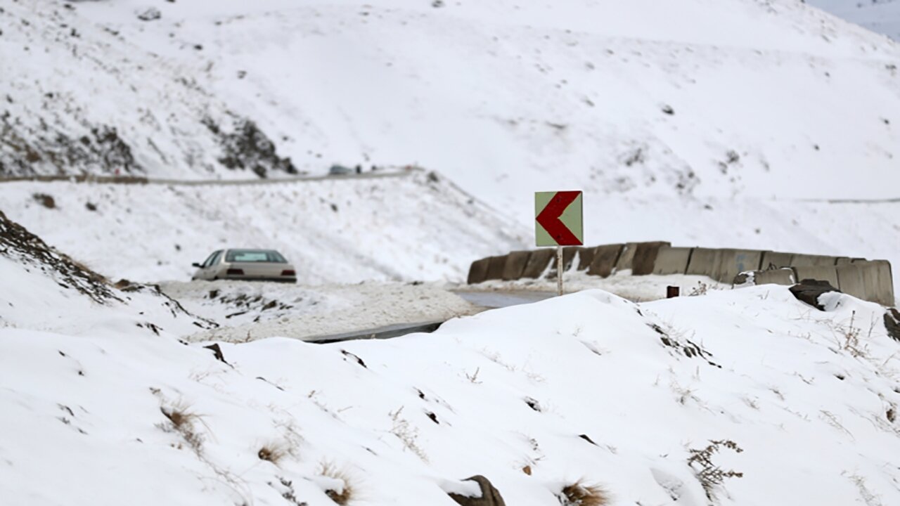 آخرین وضعیت ترافیکی و جوی جاده‌های کشور/ انسداد موقت یا کامل چند محور