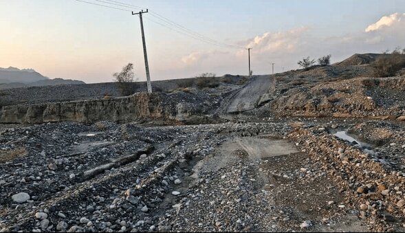 راه ۱۹ روستای بخش لیردف جاسک همچنان مسدود است