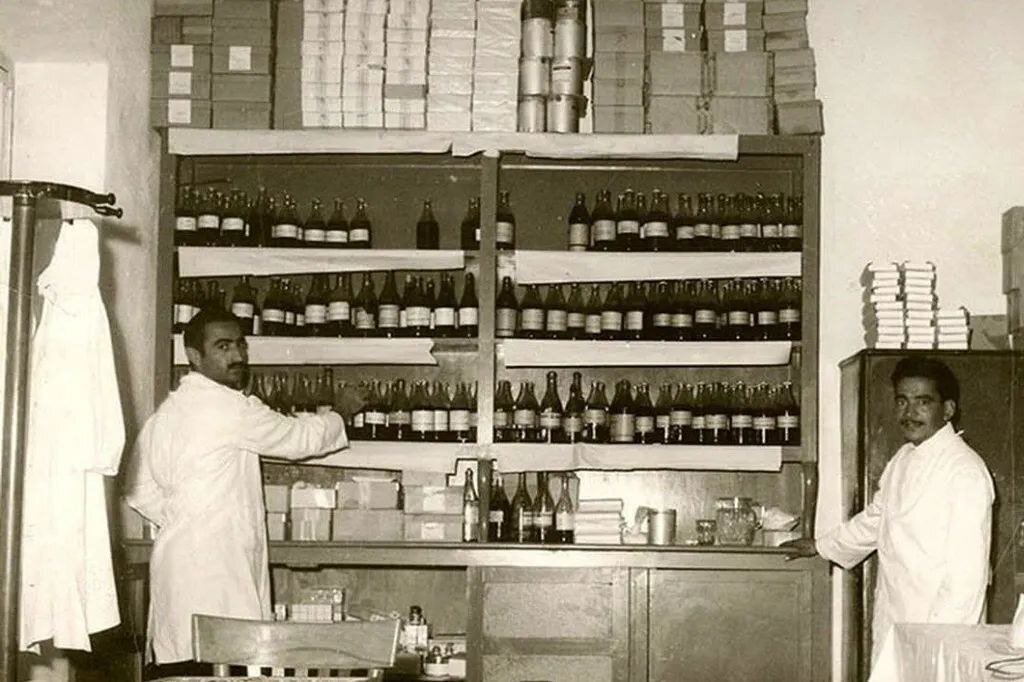 پنی‌سیلین فقط در یک داروخانه توزیع می‌شد | وقتی مشمشه جان تهرانی‌ها را می‌گرفت