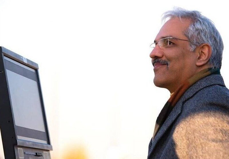 مهران مدیری: یک نفر هم تا حالا به من اخم نکرده، اما بعضی‌ها به هیچ دردی در این دنیا نمی‌خورند! | ببینید