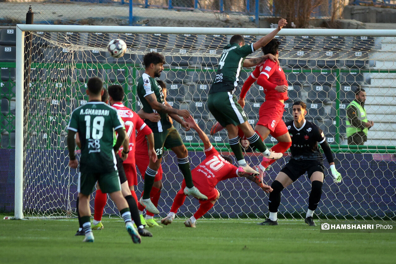 مدافع پرسپولیس دیدار با مس رفسنجان را از دست داد