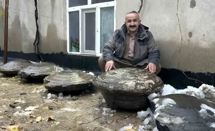 راز شش سنگ‌ با شکل‌های غیرعادی چیست؟ | عکس