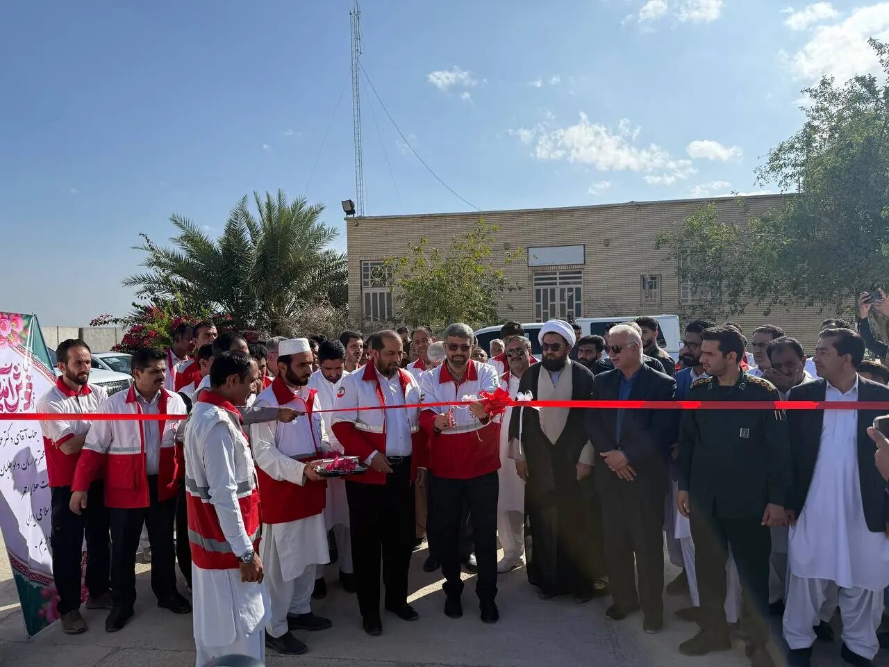 اجرای طرح «نذر خدمت ۸» جمعیت هلال احمر در استان سیستان و بلوچستان/ آبرسانی به روستاهای دارای تنش آبی